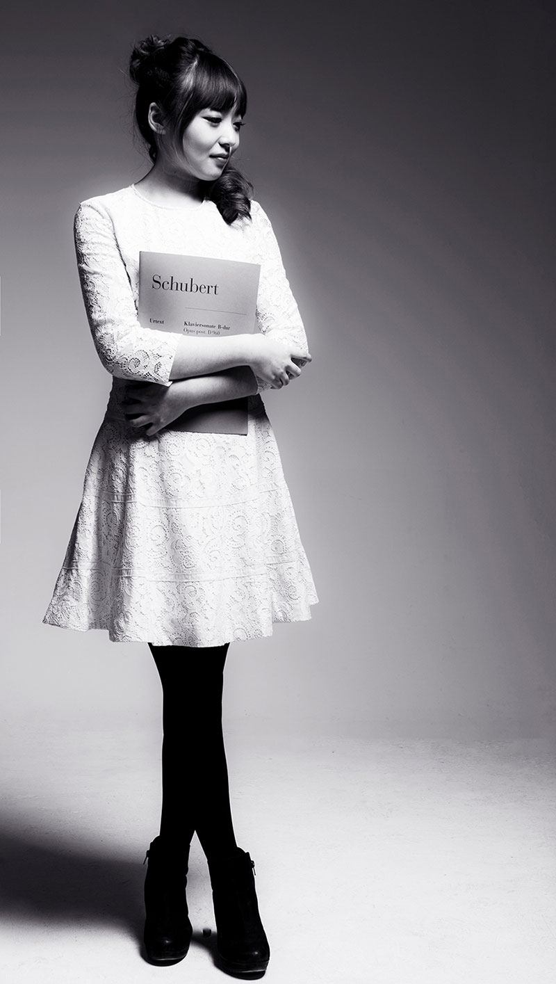 青年钢琴家贾然写真图片（2）