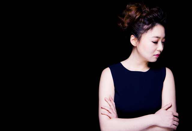 青年钢琴家贾然写真图片（8）