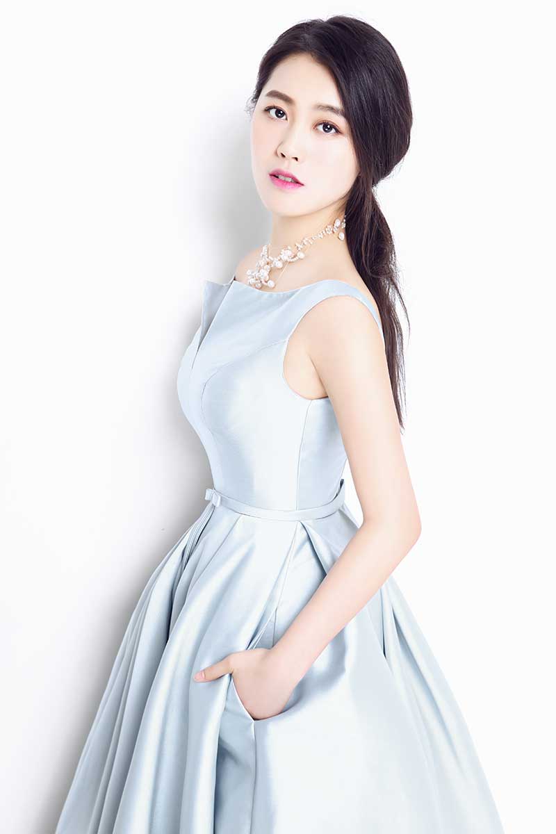 女高音赵彬砚精彩写真（1）