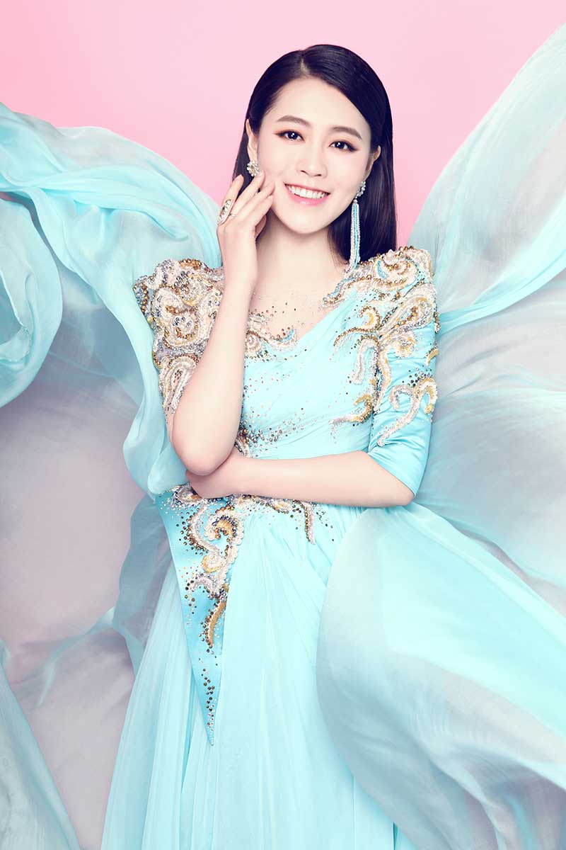 女高音赵彬砚精彩写真（8）