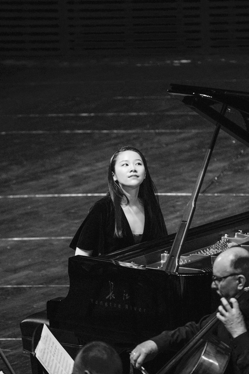 新锐钢琴家李悦萌组照（8）