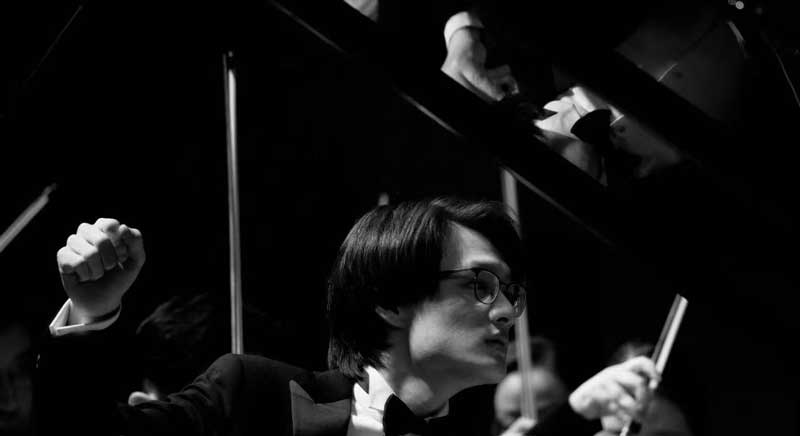 青年钢琴家鞠小夫图集（9）