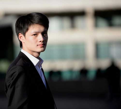 青年钢琴家鞠小夫图集（15）