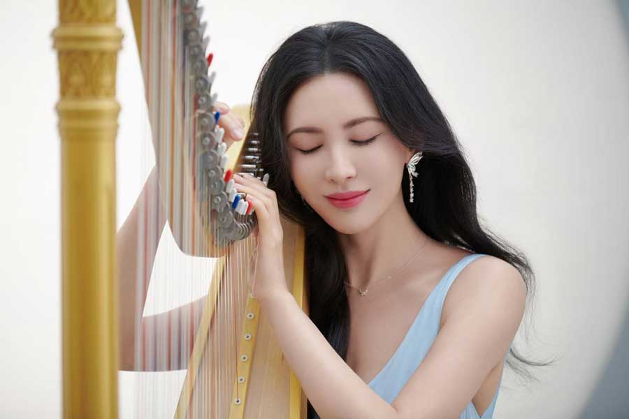 箜篌演奏家月亮梦幻写真（1）